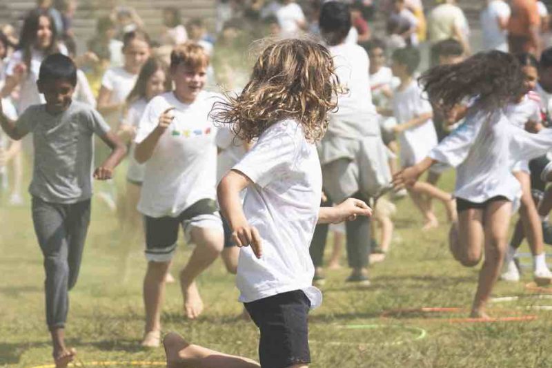 參加課外活動的好處：2026全方位解析小學生應該參與課外活動嗎？